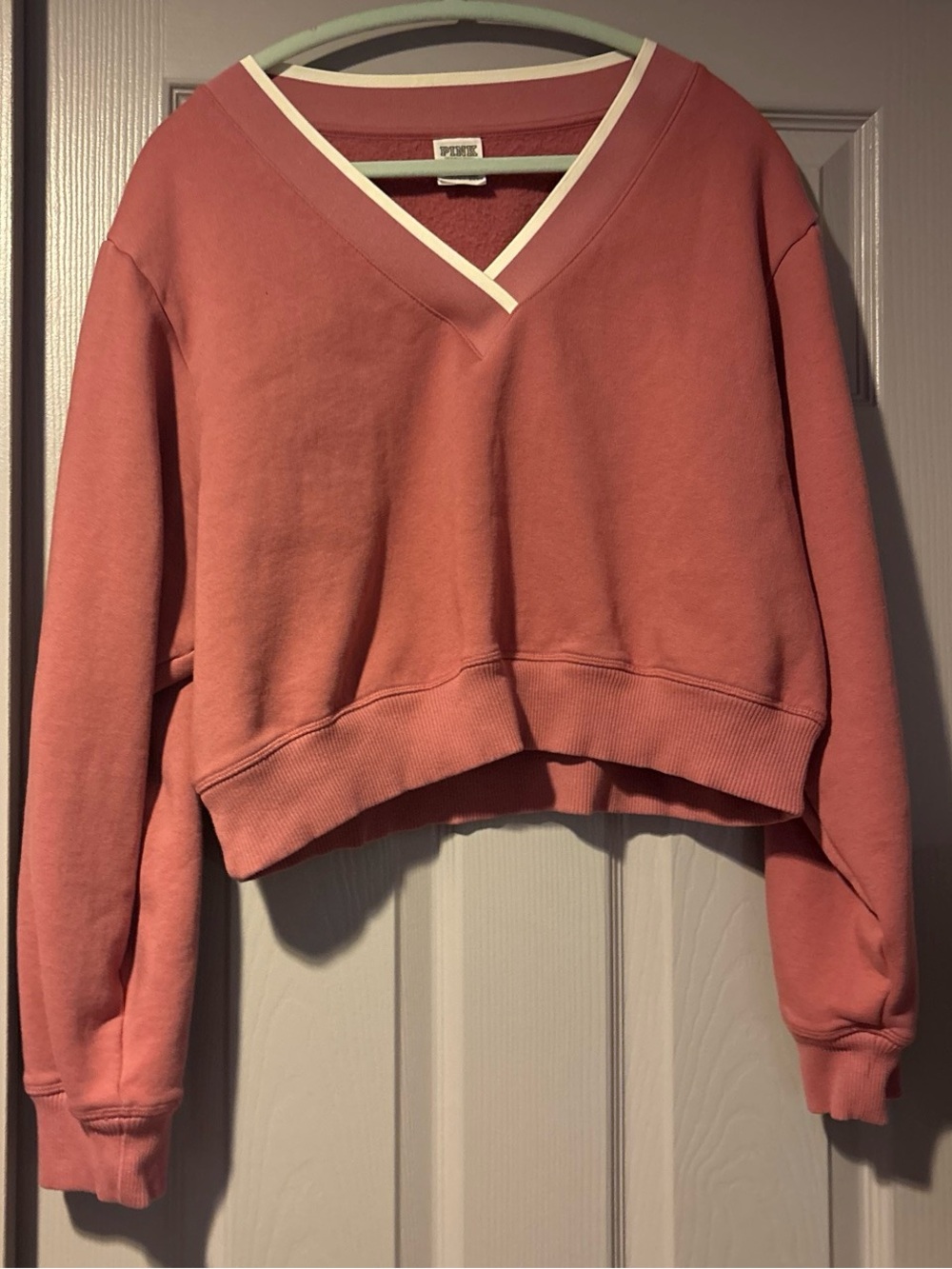 PINK Victoria's Secret Cropped V-Neck Sweatshirt — Dusty Rose with Cream Trim